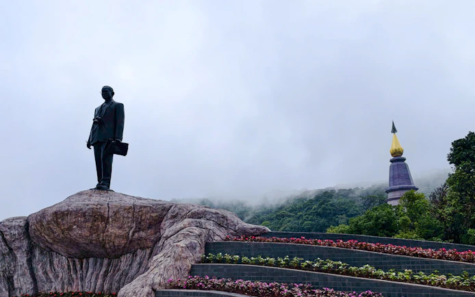 From Chiang Mai: Doi Inthanon National Park Small-Group Day Trip