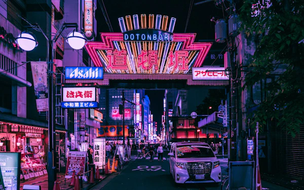 Osaka Dotonbori Night Street Food and Photo Walking Tour