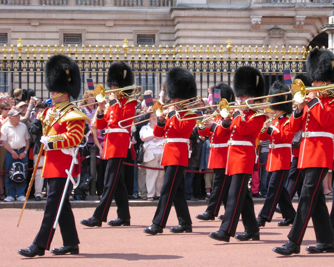 Westminster Small-Group Guided Walking Tour with St Paul’s Cathedral Admission Tickets