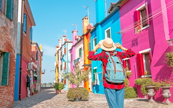 Murano & Burano Islands Boat Tour with Glass Blowing