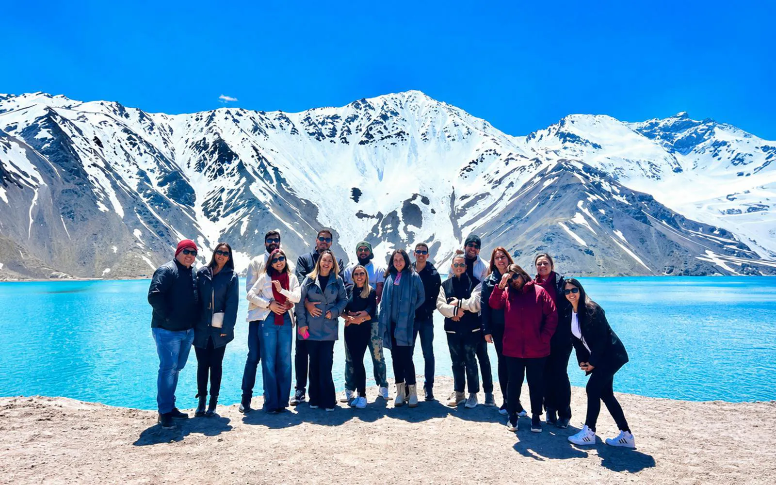 From Santiago: Cajon del Maipo & Embalse El Yeso with Picnic Day Trip
