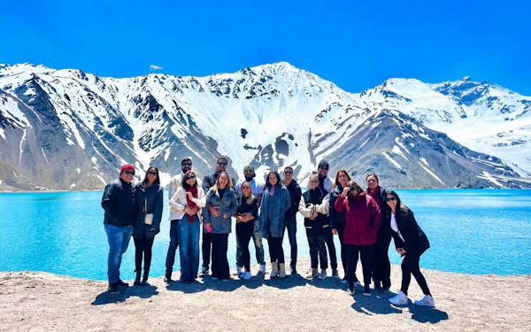 From Santiago: Cajon del Maipo & Embalse El Yeso with Picnic Day Trip