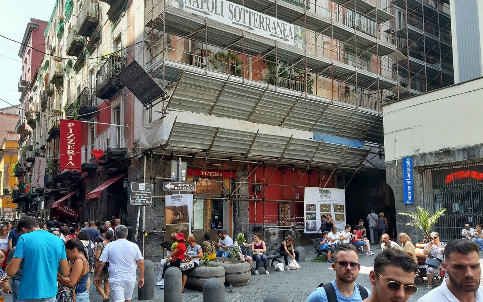 Piazza San Gaetano and accessible view to Napoli Sotteranea