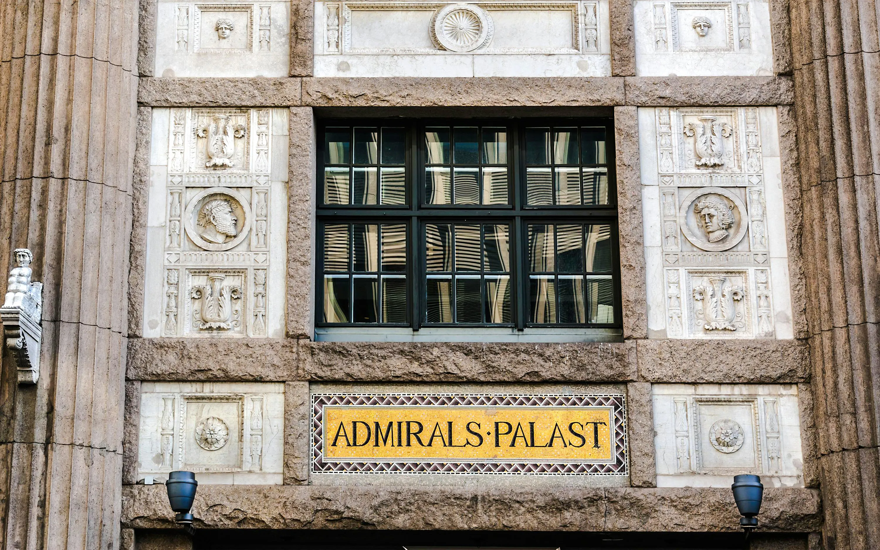 Admiralspaleis