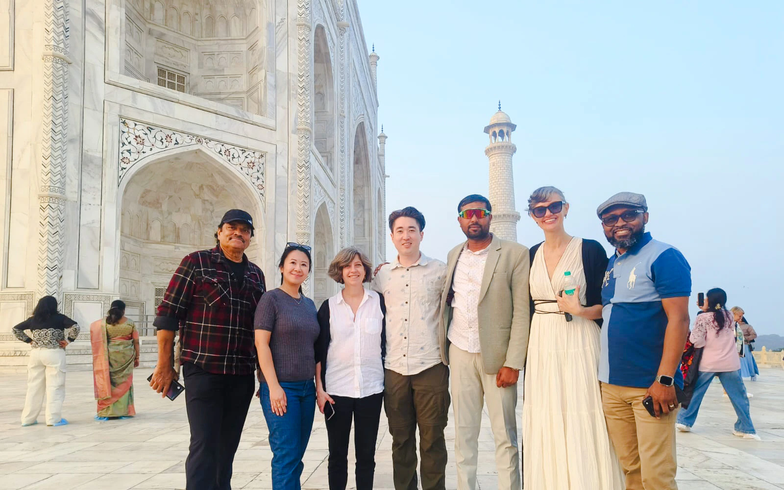 From Delhi: Taj Mahal Day Trip by First-Class Train with Private Car, Guide, Lunch and Entry Tickets (Product 56869)