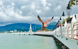 Dataran Lang (Plac Orła)