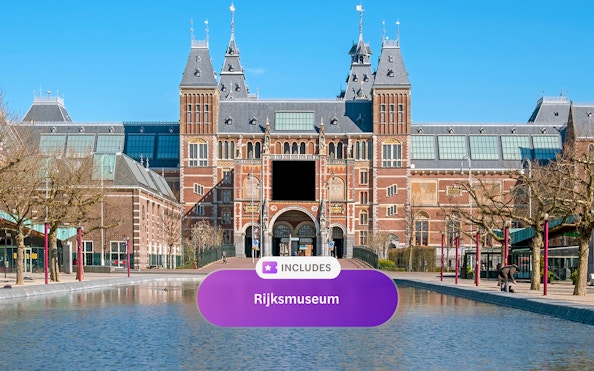 Rijksmuseum entrance in Amsterdam with canal view, included in I Amsterdam City Card.
