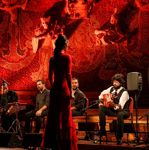 A Gulp Of Catalonian Culture With Flamenco Shows in Barcelona