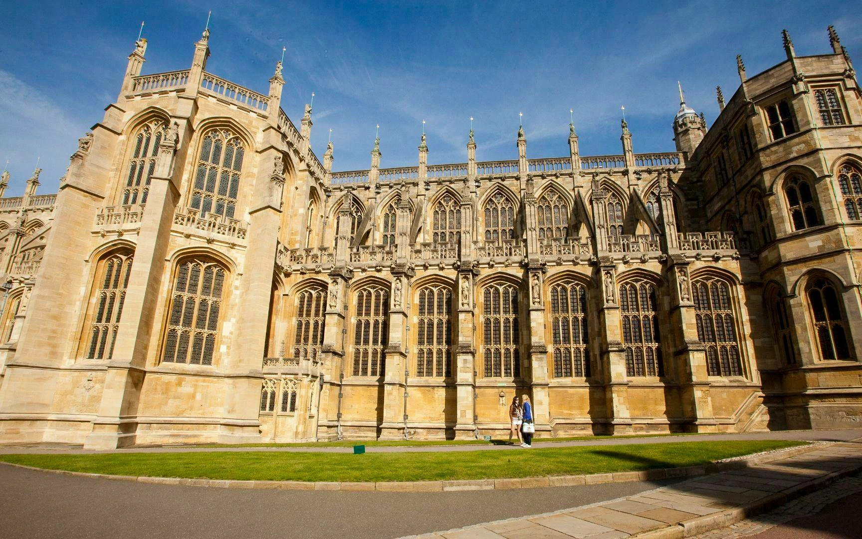 St. George's Chapel exterior at Windsor Castle, showcasing Gothic architecture.