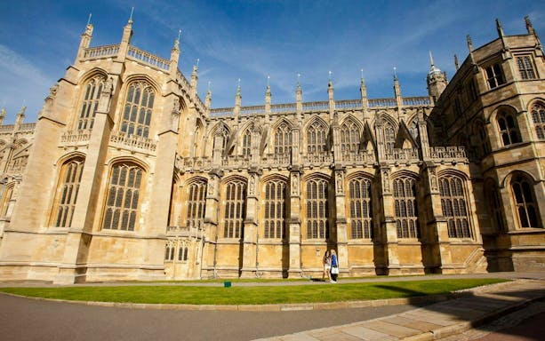 St. George's Chapel exterior at Windsor Castle, showcasing Gothic architecture.