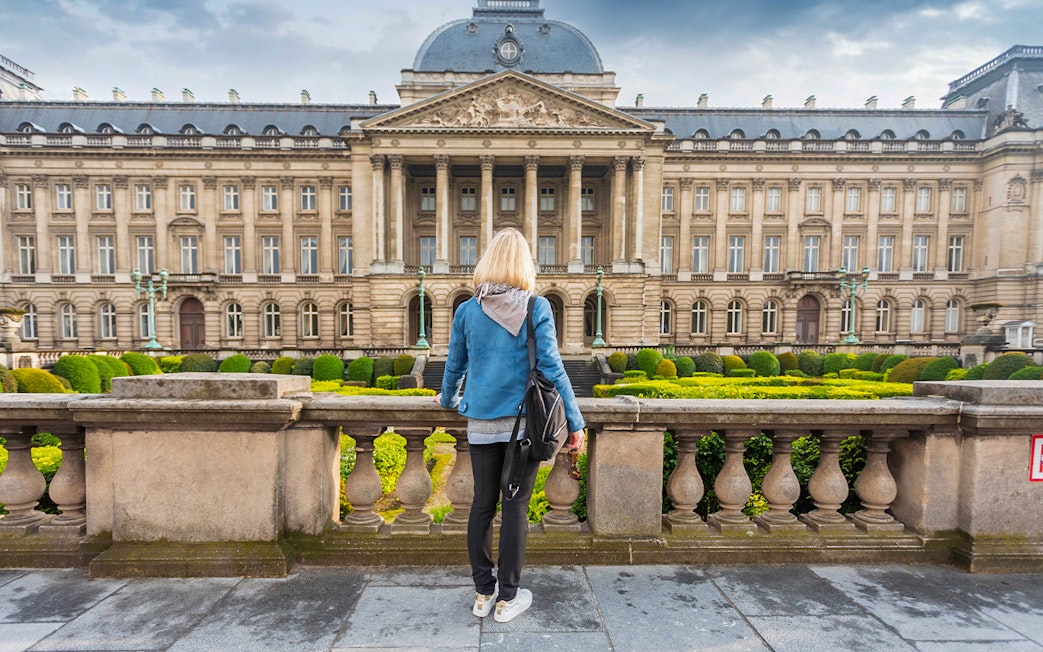 Visitor at the Royal Palace of Brussels, part of Brussels Discovery tour.