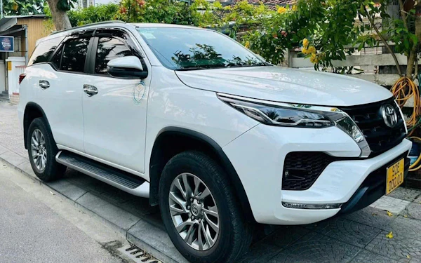 Da Nang to/from Hoi An Private One-Way Transfer