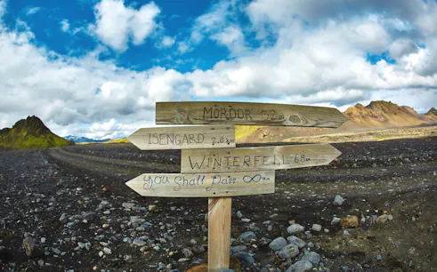 landmannalaugar highlands 4x4 minibus tour with hot spring bath-1
