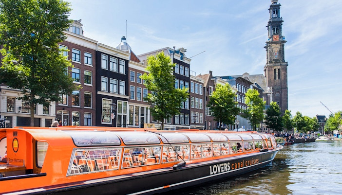 sightseeing boat amsterdam