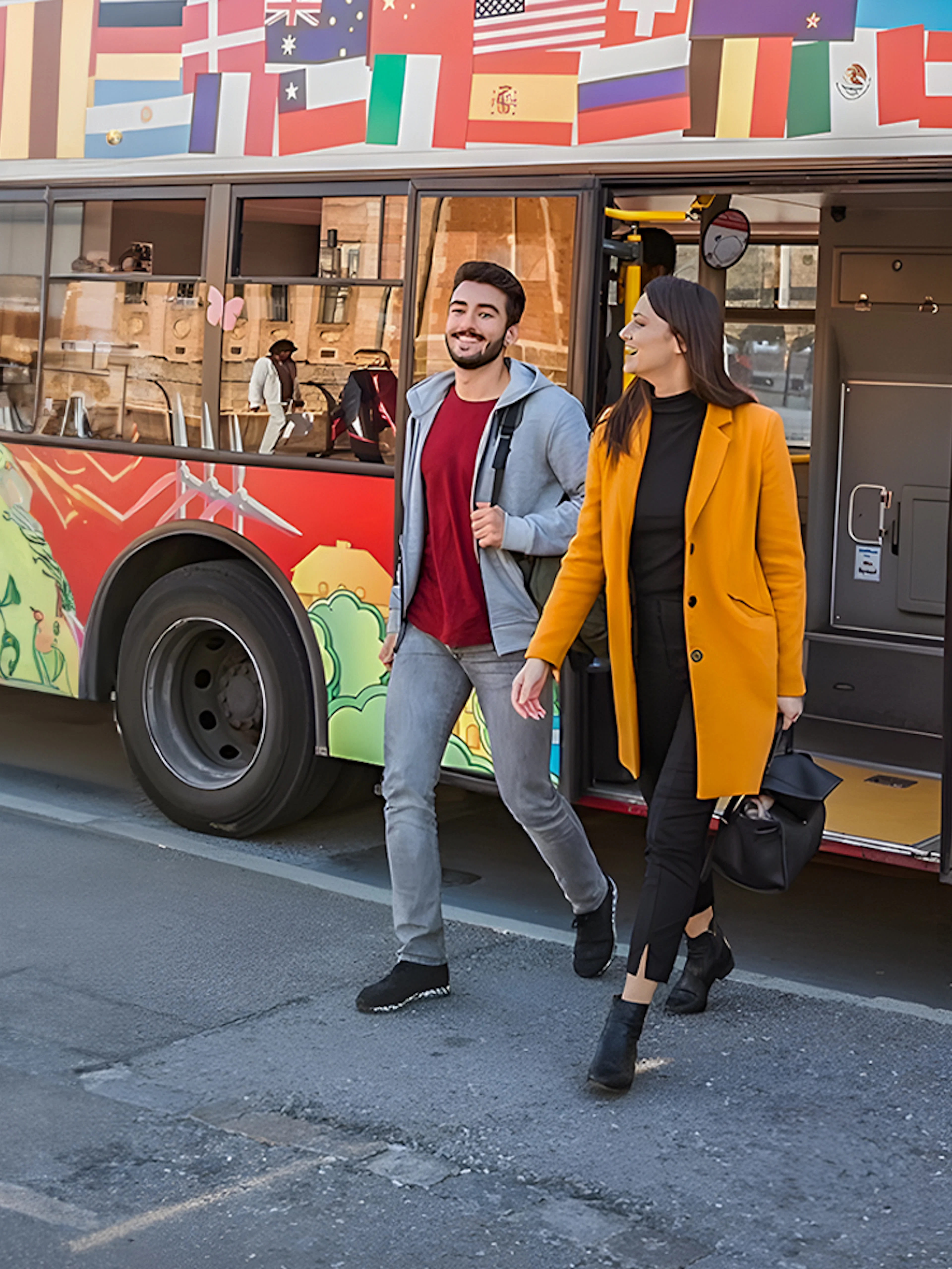 Couple exiting hop-on hop-off tour bus in Copenhagen.