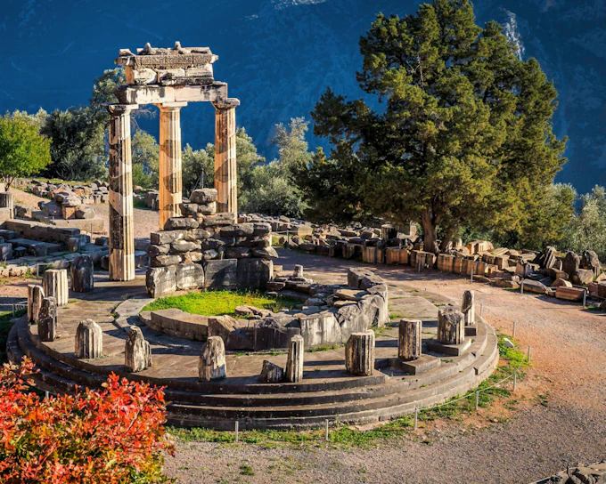 From Athens: Delphi Archaeological Site & Museum Private Day Trip