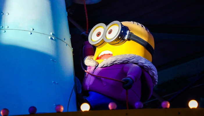 Minion characters on a ride at Despicable Me Minion Mayhem, Universal Studios Hollywood.