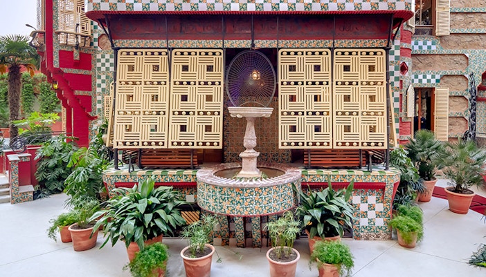 Garden Oasis Casa Vicens
