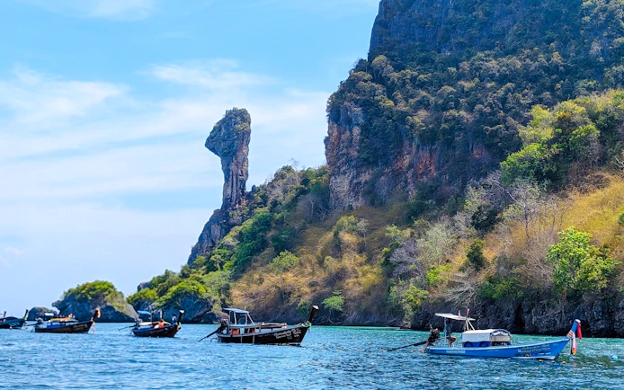 From Railay: Private Longtail Boat Island-Hopping Tour