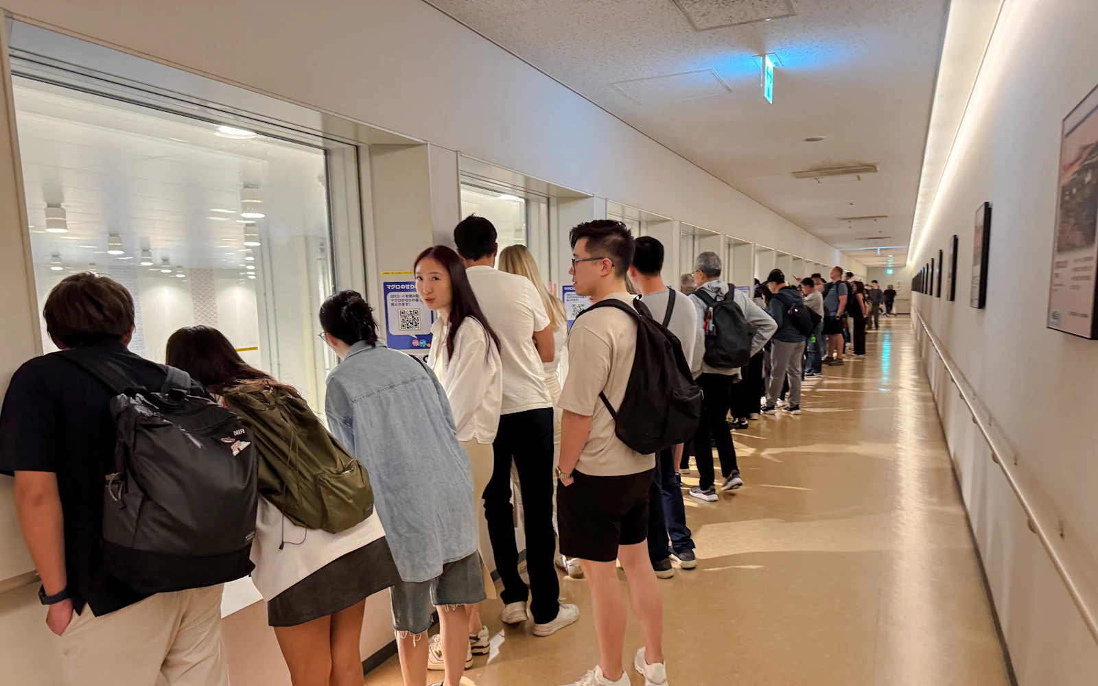 Tokyo Toyosu Tuna Auction Observation Walking Tour with Breakfast Reservation Image 2