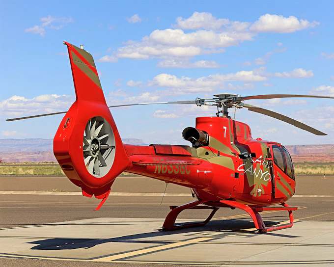 Horseshoe Bend & Glen Canyon Dam Helicopter Tour