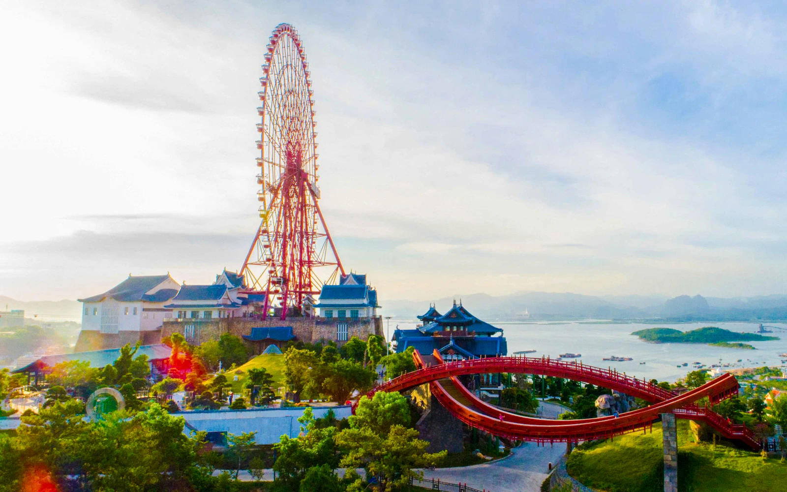 Sun World Ha Long-Tickets: Optionen für die Queen-Seilbahn, den Dragon Park oder den Typhoon-Wasserpark