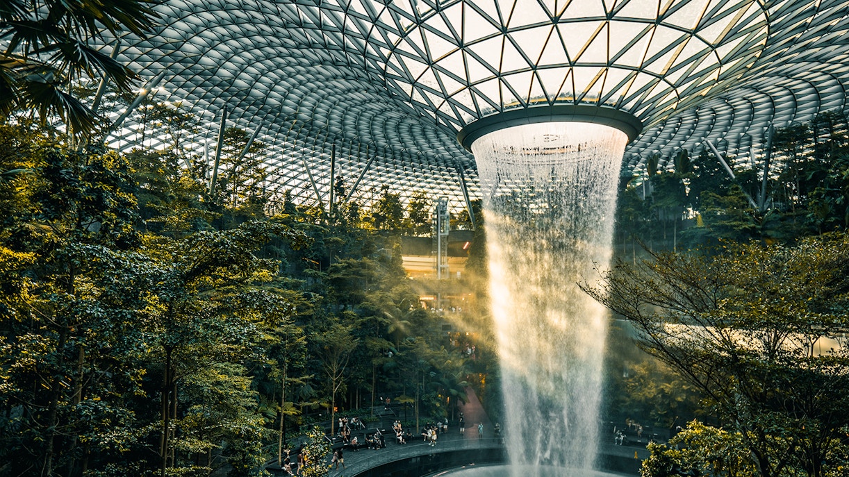 Jewel Changi Opening Hours Best Time To Visit - Main Image
