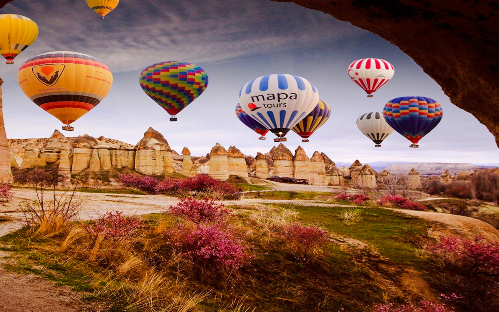 Cappadocia Sunrise Hot Air Balloon Watching Tour with Hotel Transfers Image 3
