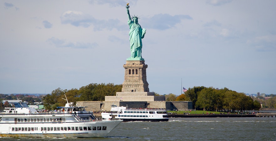 Cruise til Frihetsgudinnen