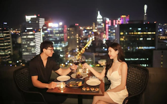 {
"experiencename": "ho chi minh city night walking tour with rooftop viewpoint"
}-5