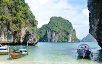 tour di snorkeling in barca a coda lunga per gruppi piccoli alle isole phi phi con partenza da koh phi phi, senza la tassa d'ingresso al parco nazionale-7