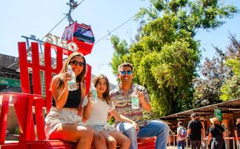 santiago hop-on hop-off otobüs turu: 2 güzergâh + cerro san cristóbal teleferiği ve santa carolina şarap turu-9
