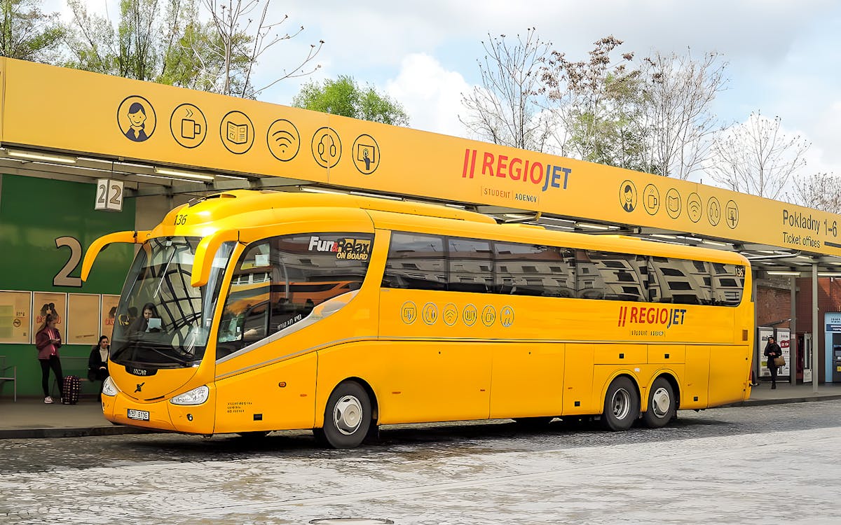 biglietti di sola andata per il regiojet: aeroporto di praga da/per la stazione degli autobus di florenc-7 biglietti di sola andata per il regiojet: aeroporto di praga da/per la stazione degli autobus di florenc-7