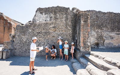 Best time to visit Pompeii
