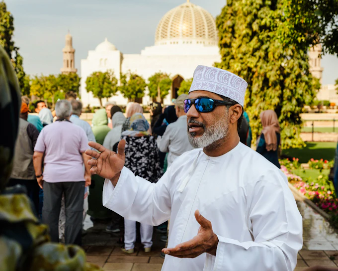 Muscat City Highlights Guided Group Tour with Sultan Qaboos Grand Mosque