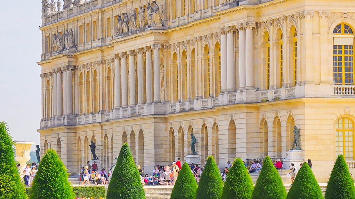 Versailles At A Glance