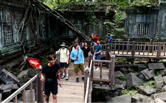 from siem reap: koh ker, beng mealea and banteay srei day trip with lunch-1