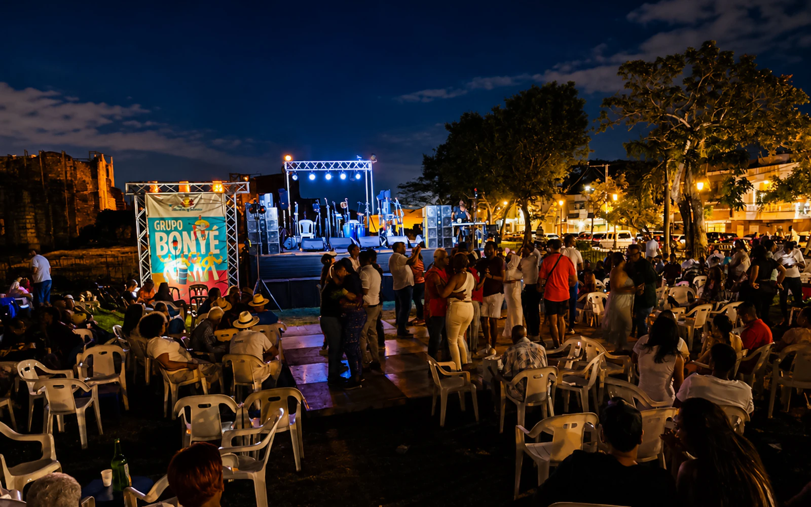 Santo Domingo Private Live Caribbean Music Tour with Pickup and Drop-Off (Product 56857)