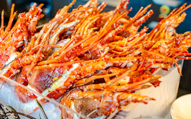 Lobsters on display at Hyatt Regency Nha Trang seafood BBQ buffet dinner.