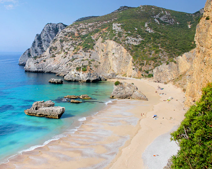 Guided Tour of Sesimbra from Lisbon with Snorkeling at Ribeira do Cavalo Beach