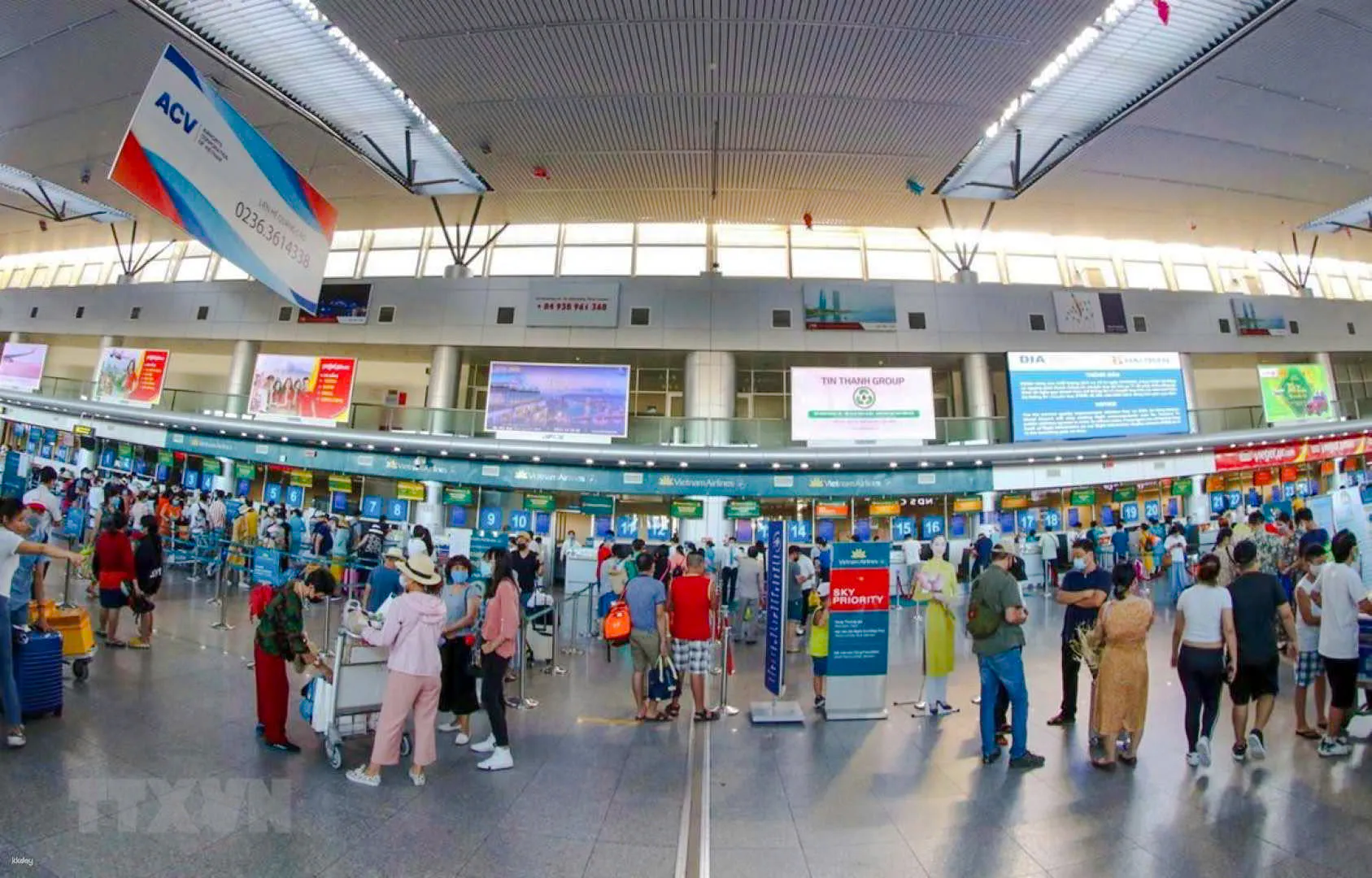 serviço de recepção e assistência no aeroporto internacional de da nang (prioritário)-1