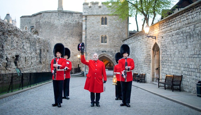 tower of london inside
