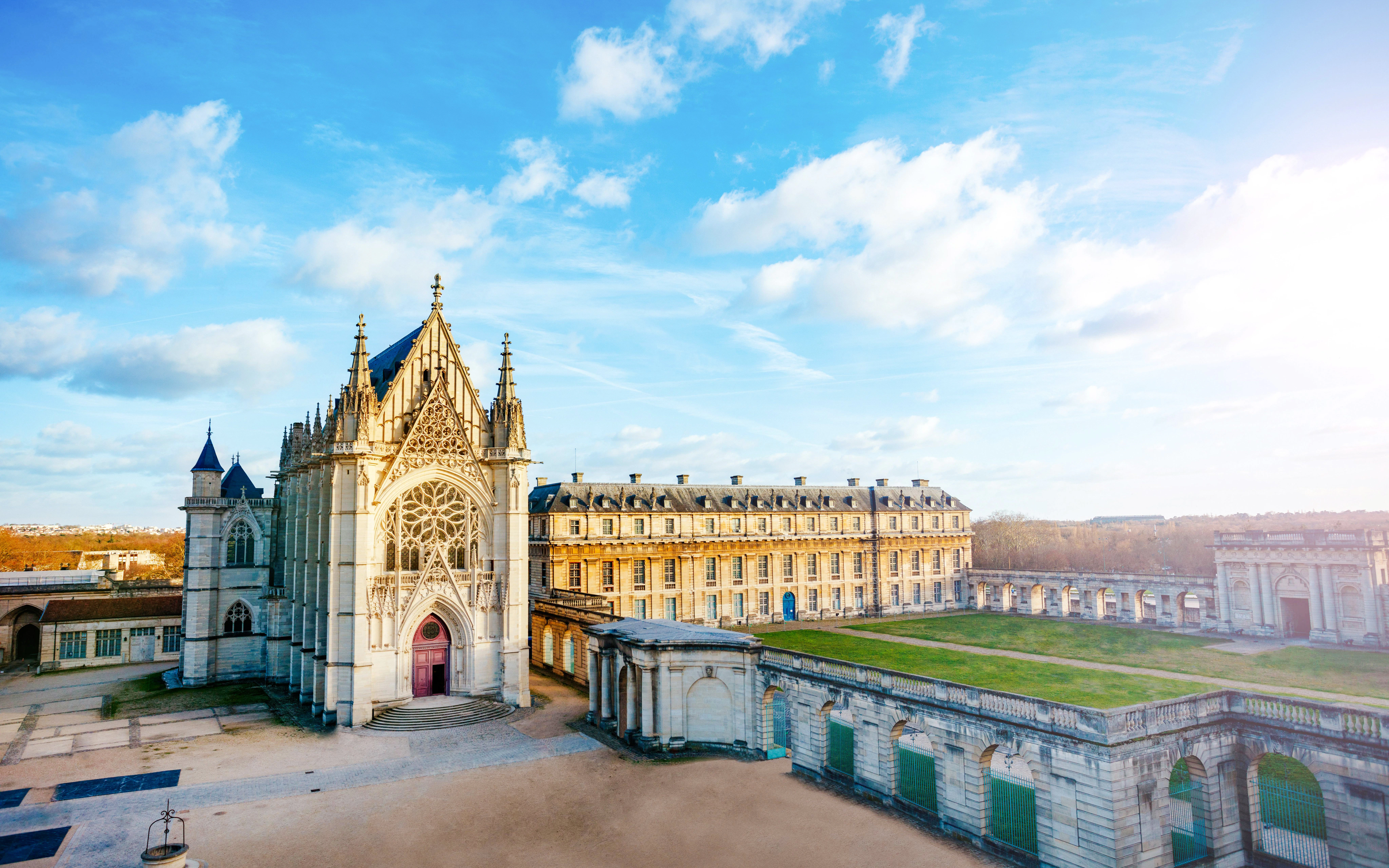 Sainte Chapelle Chapel at Vincennes Castle near Paris, showcasing Gothic architecture.