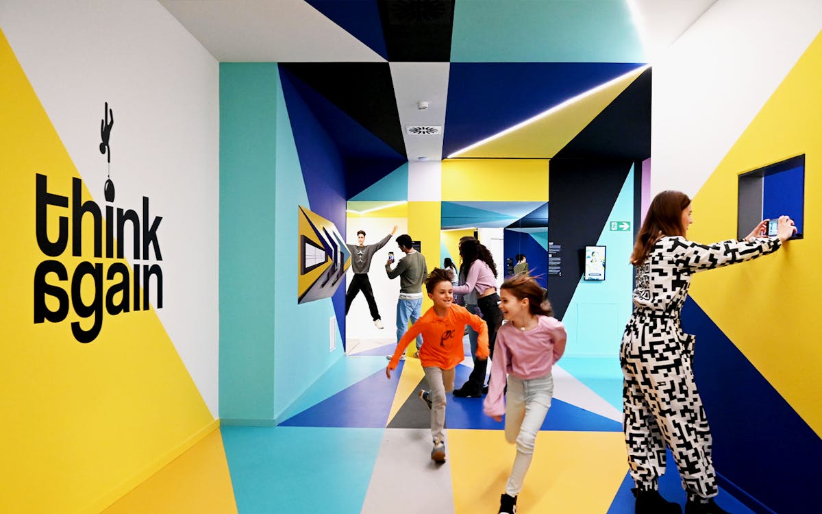 tickets to paradox museum barcelona-3 tickets to paradox museum barcelona-3