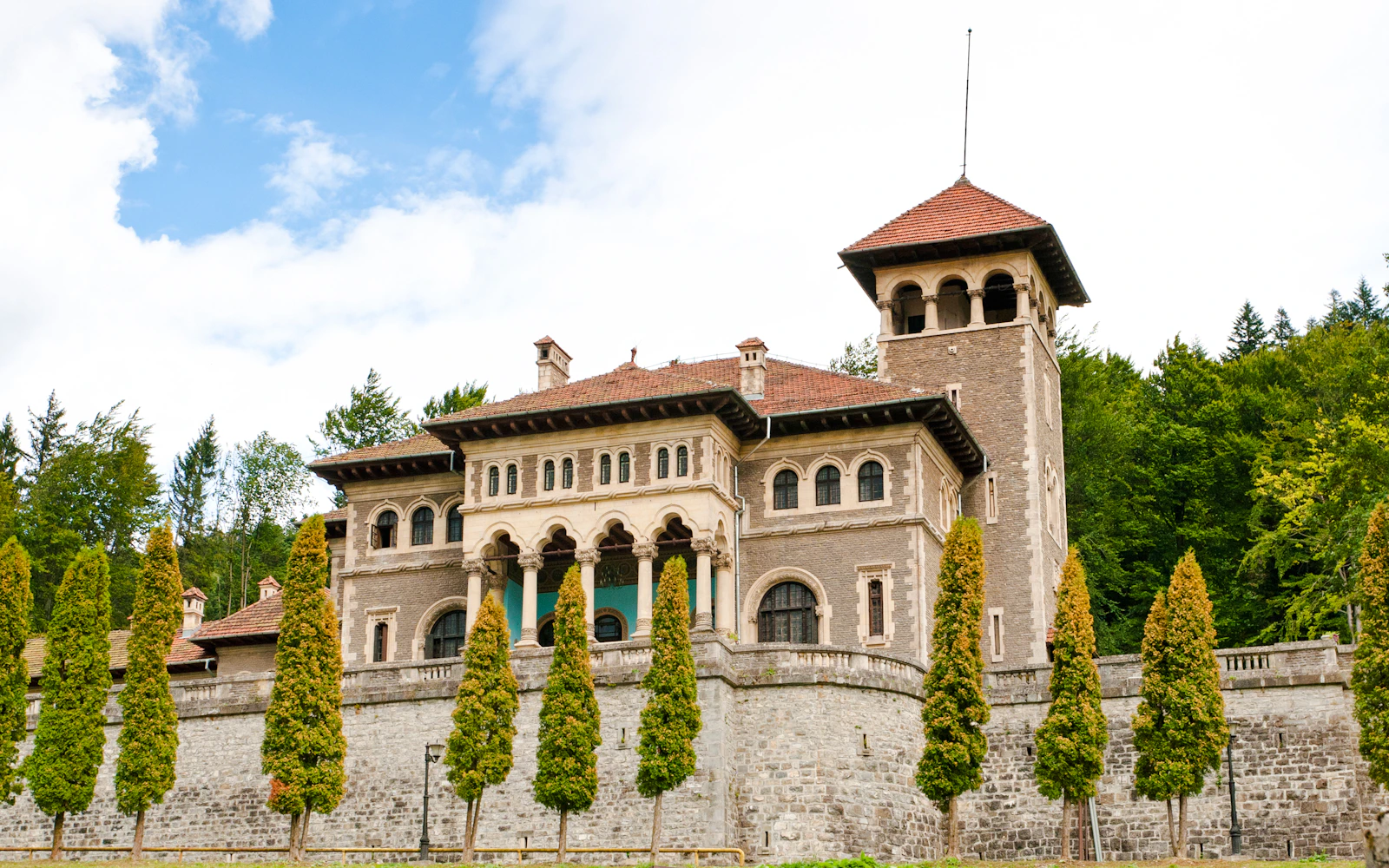 From Bucharest: Cantacuzino Wednesday Filming Location, Peleș & Bran Castles Guided Day Trip Image 2