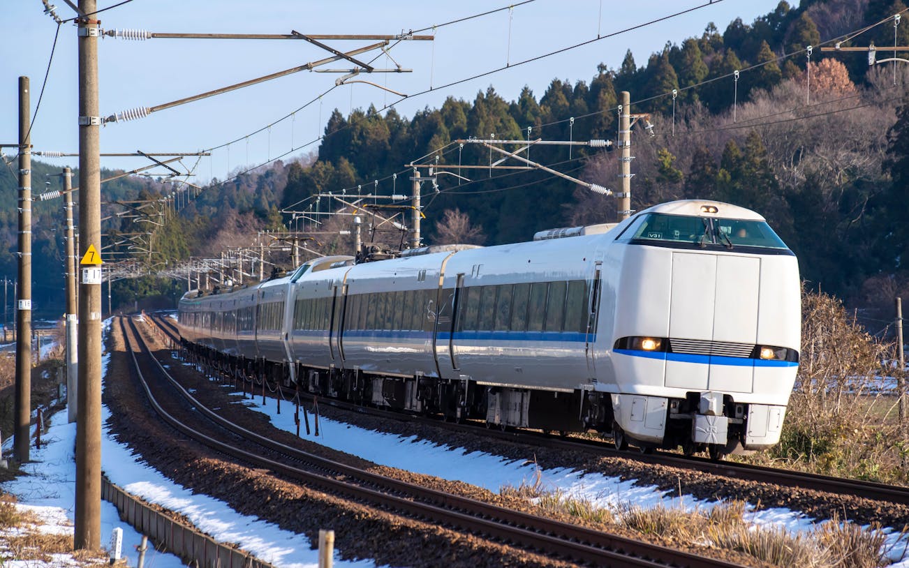 Limited Express Thunderbird train passing through Hosorogi Station in Japan.