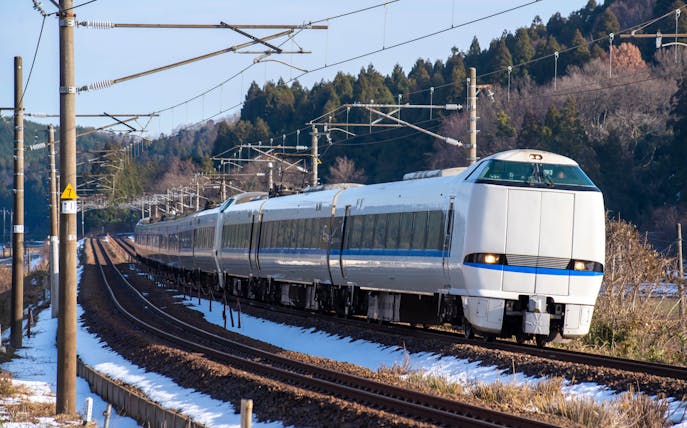 Limited Express Thunderbird train passing through Hosorogi Station in Japan.