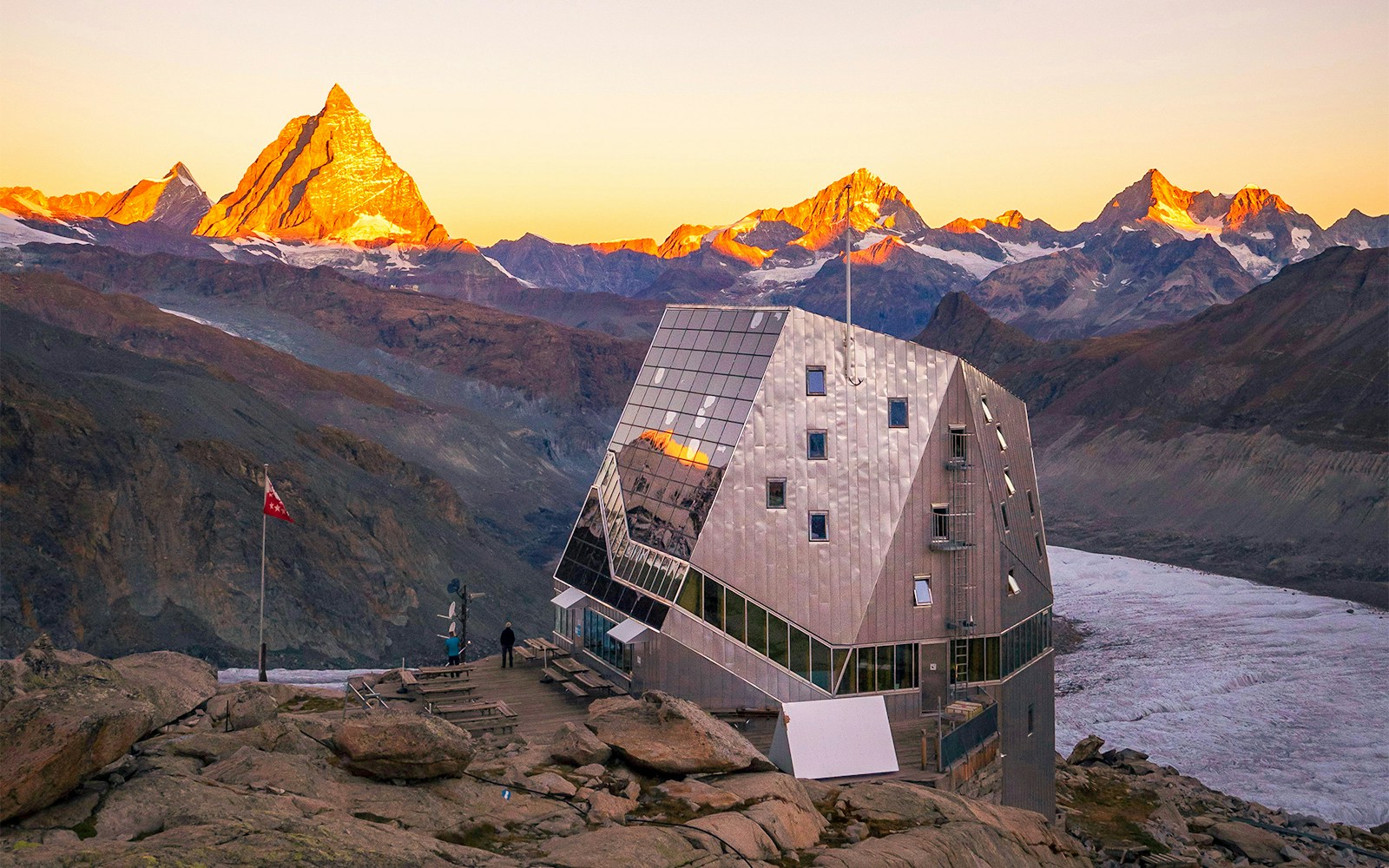 Base camp Monte Rosa Hut