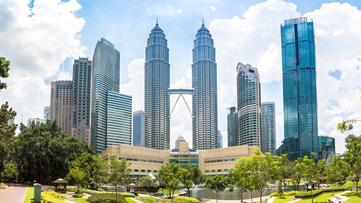 Petronas Twin Towers - Plan Your Visit