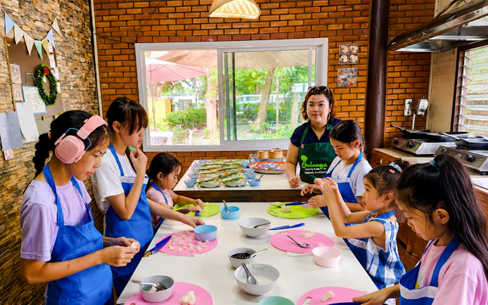 Chiang Mai Thai Cooking Class with Local Market Tour